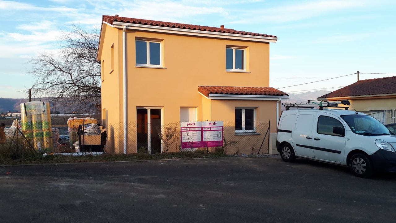 paul-henry-et-berthe-isalie-peage-de-roussillon-mikit-chanas