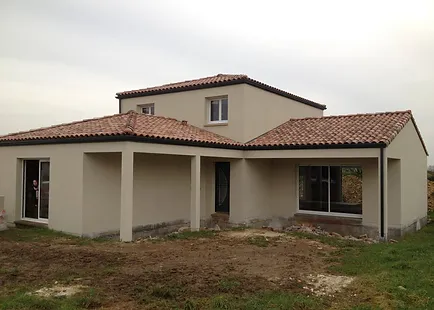 Salesforce-Agency-Posts-00157000029XEeOAAW-maison-etage
