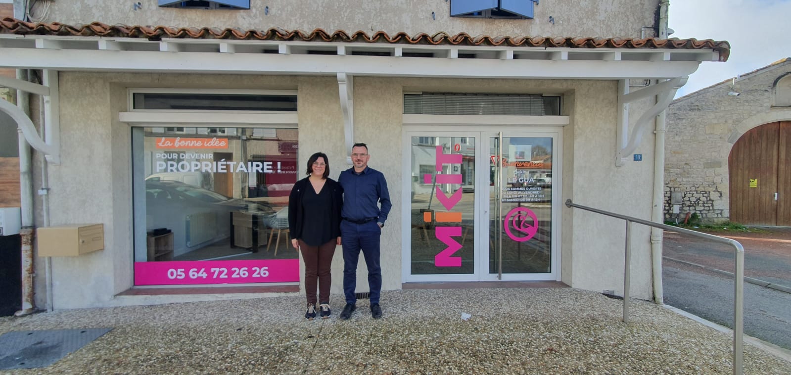 Salesforce-Agency-001Tn00000Ab4tMIAR-facade-pour-nous