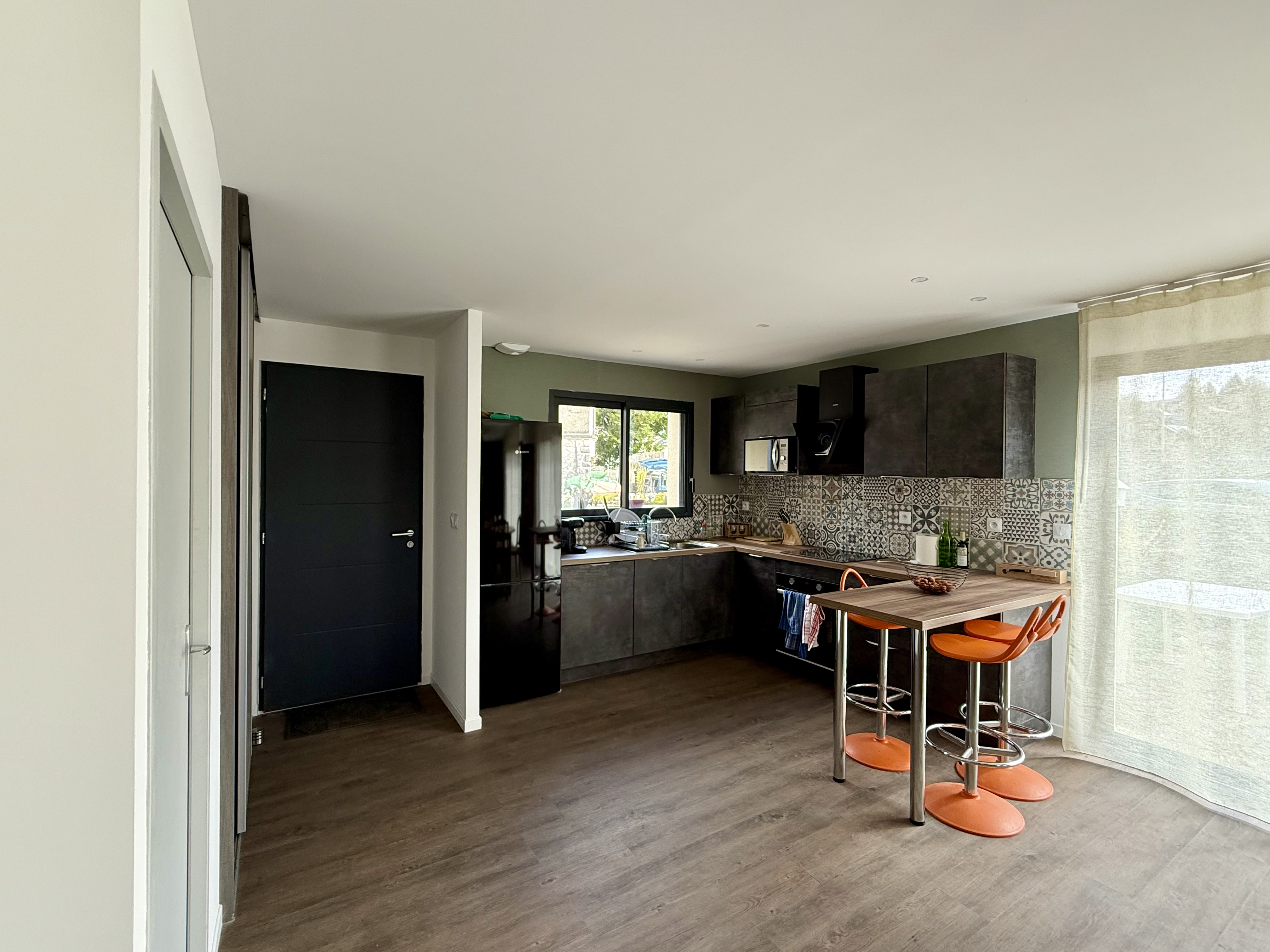 Salesforce-Agency-Posts-0012o00002dogw1AAA-maison-moderne-mikit-rodez-bertholene