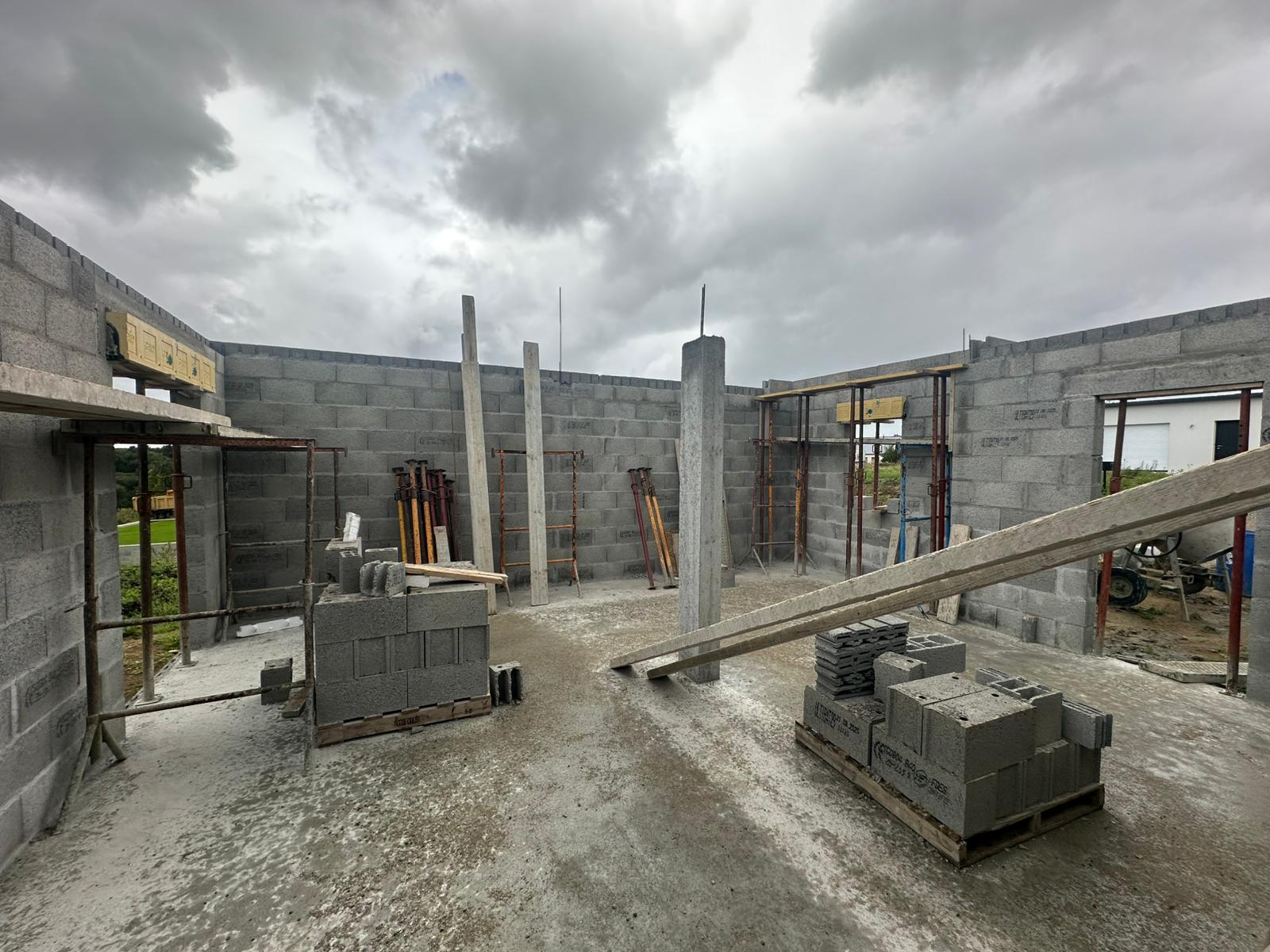 Salesforce-Agency-Posts-001D000000l0iA8IAI-1758187643423