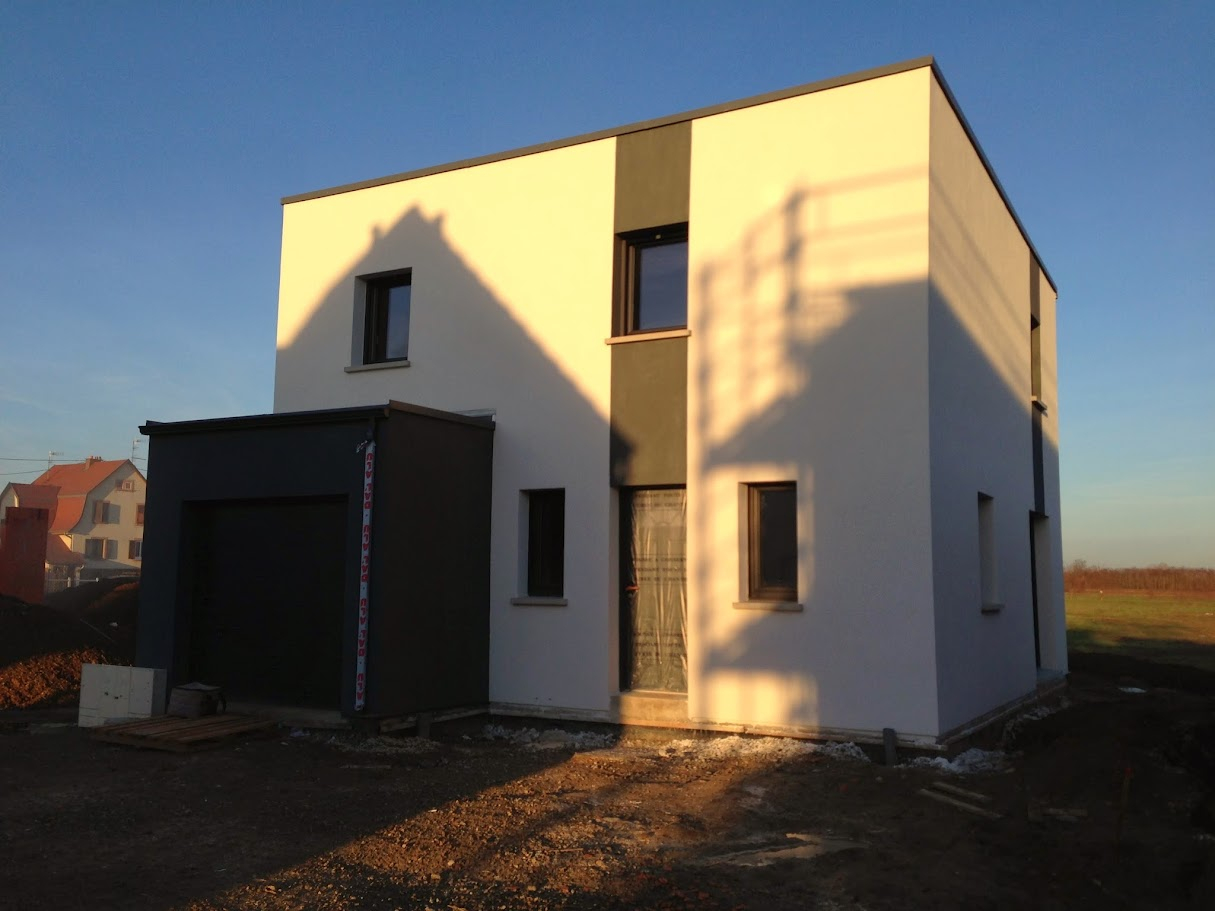 Maison 2 chambres 60m² à La Calmette : le confort et l’efficacité signés Mikit Lunel