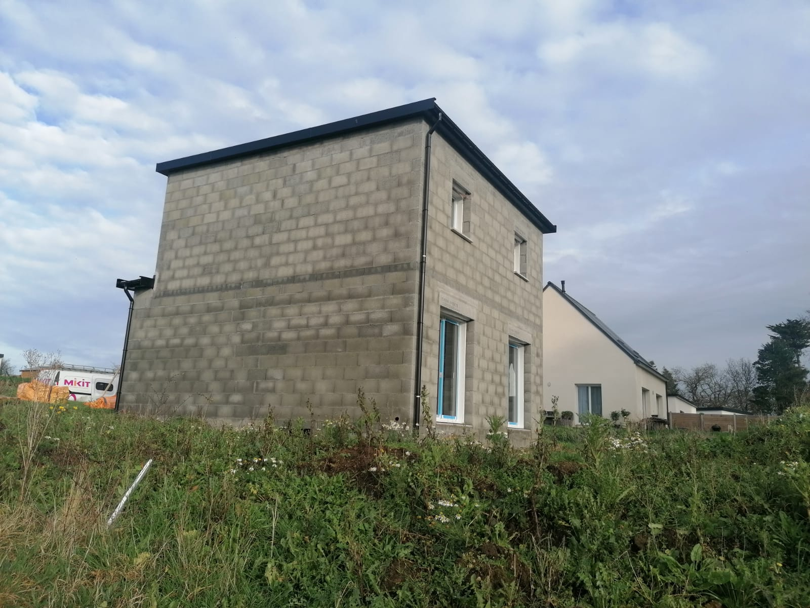 Salesforce-Agency-Posts-001D000000l0iA8IAI-img-20251212-wa0003