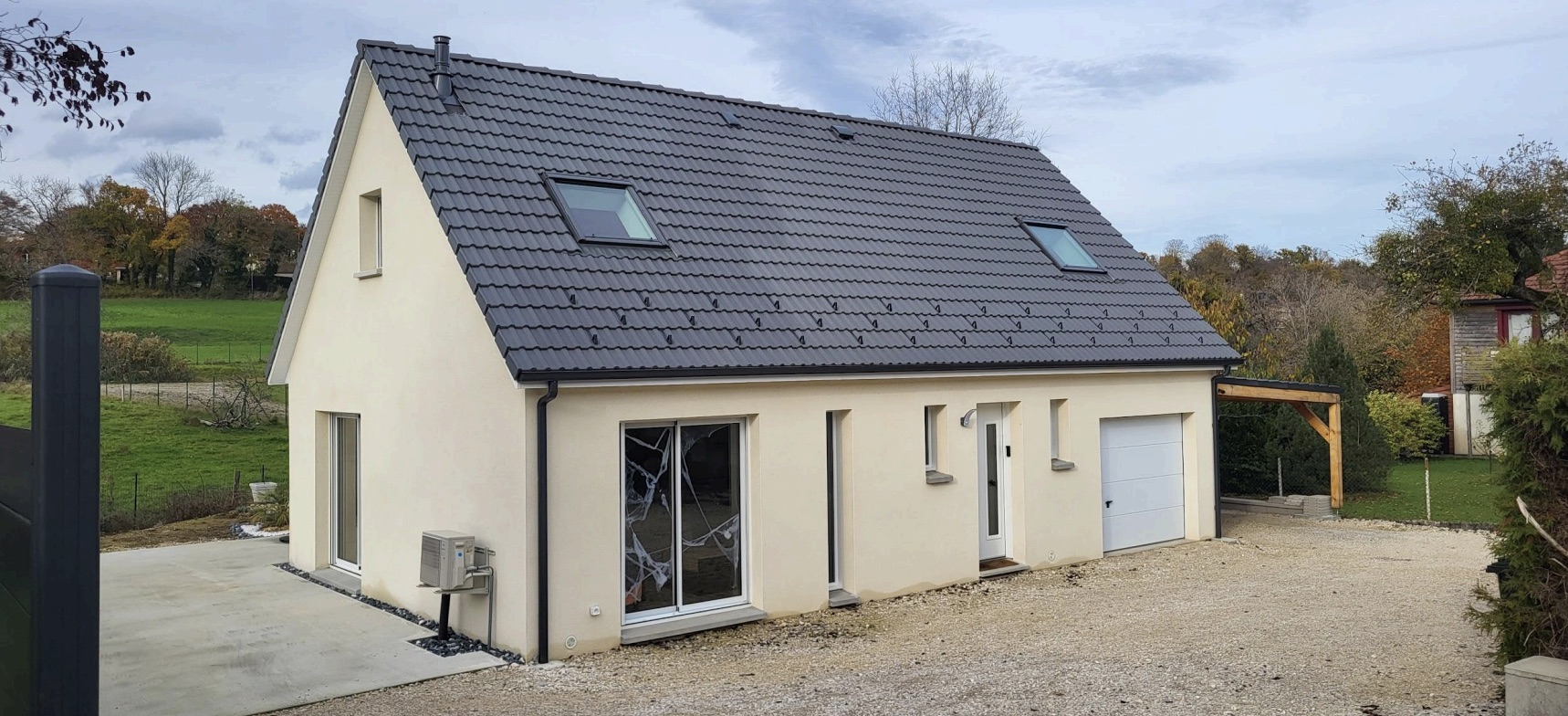 Salesforce-Agency-Posts-0012o00002knUQpAAM-6fa611f107e1495765af26f2d91bb3e8