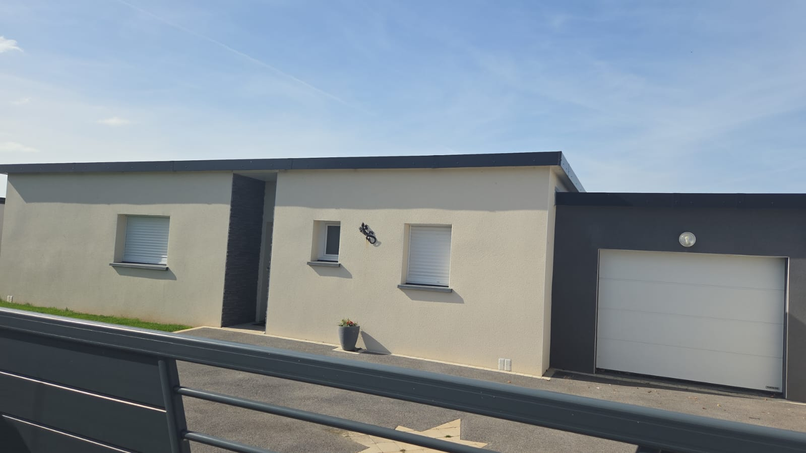 NOUVELLE CONSTRUCTION SUR QUIMPER D'UN JOLIE PP DE 85M2