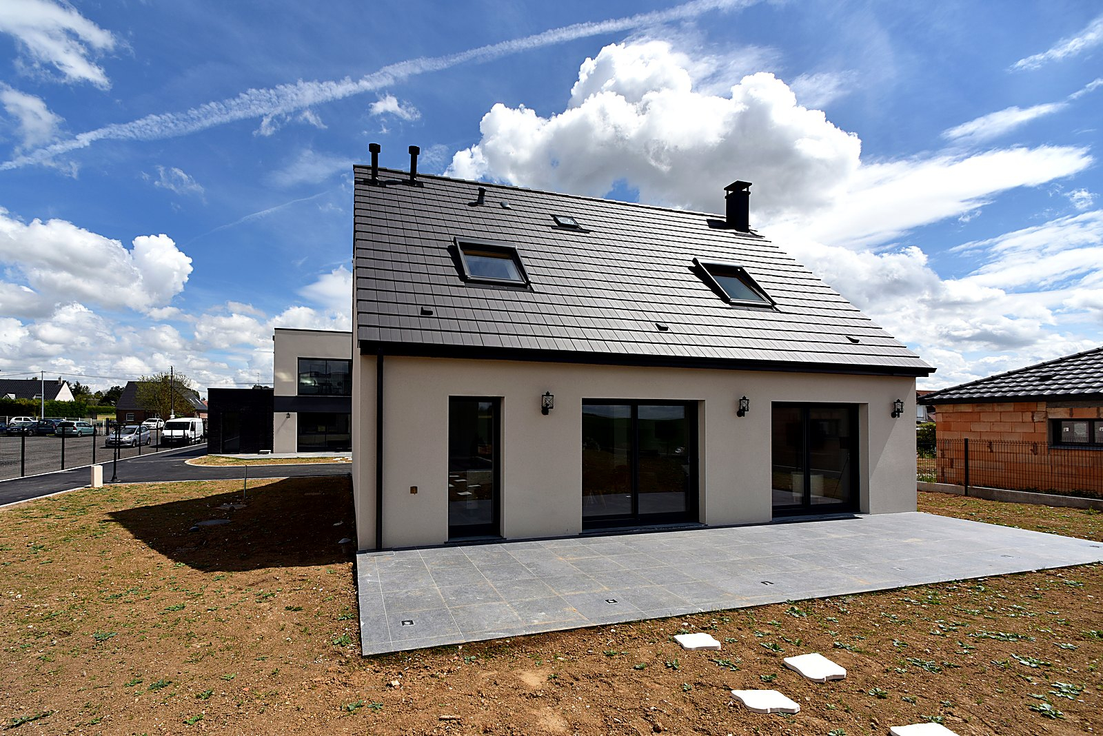 Salesforce-Agency-001Tn00000R1V2DIAV-maison-mikit-chantier-realisation-29